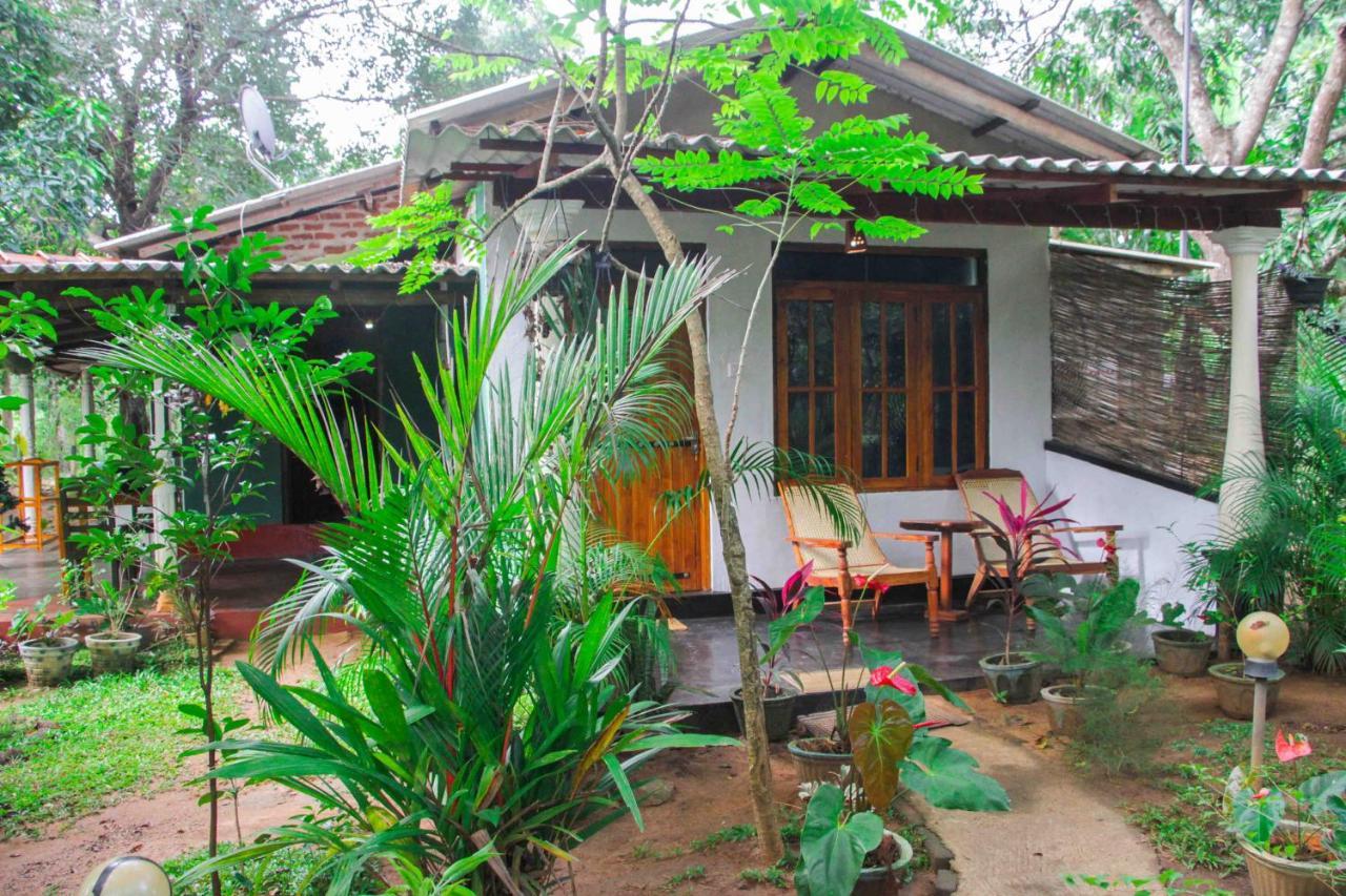 Manju Homestay Sigiriya Dış mekan fotoğraf